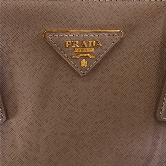 Prada Cammeo Small Saffiano Lux Leather Bag - Picture 3 of 8